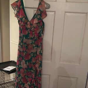 London Times Green Maxi Dress with Pink Floral Ruffle V-Neck size 12 women’s
